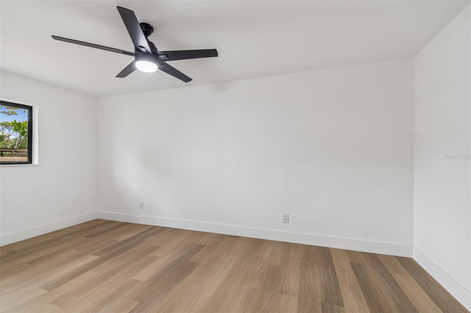 2550 GOMAZ WAY S, ST PETERSBURG, FL, 33712