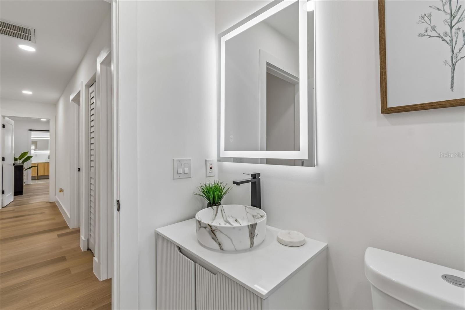 2550 GOMAZ WAY S, ST PETERSBURG, FL, 33712