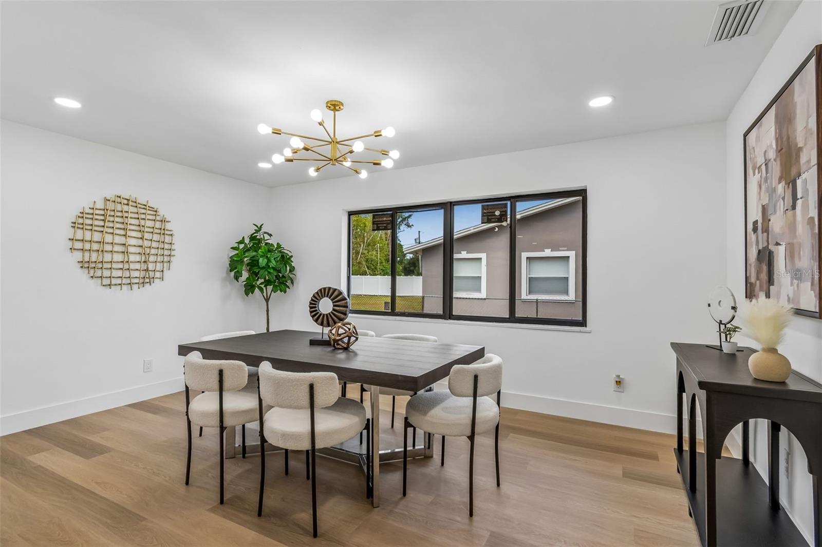 2550 GOMAZ WAY S, ST PETERSBURG, FL, 33712