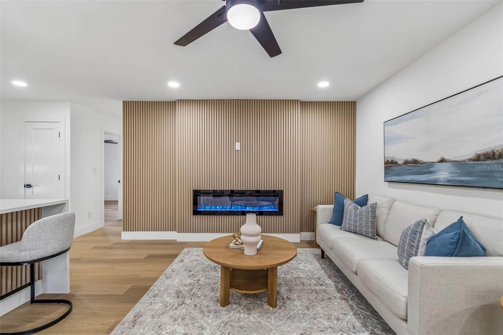 2550 GOMAZ WAY S, ST PETERSBURG, FL, 33712