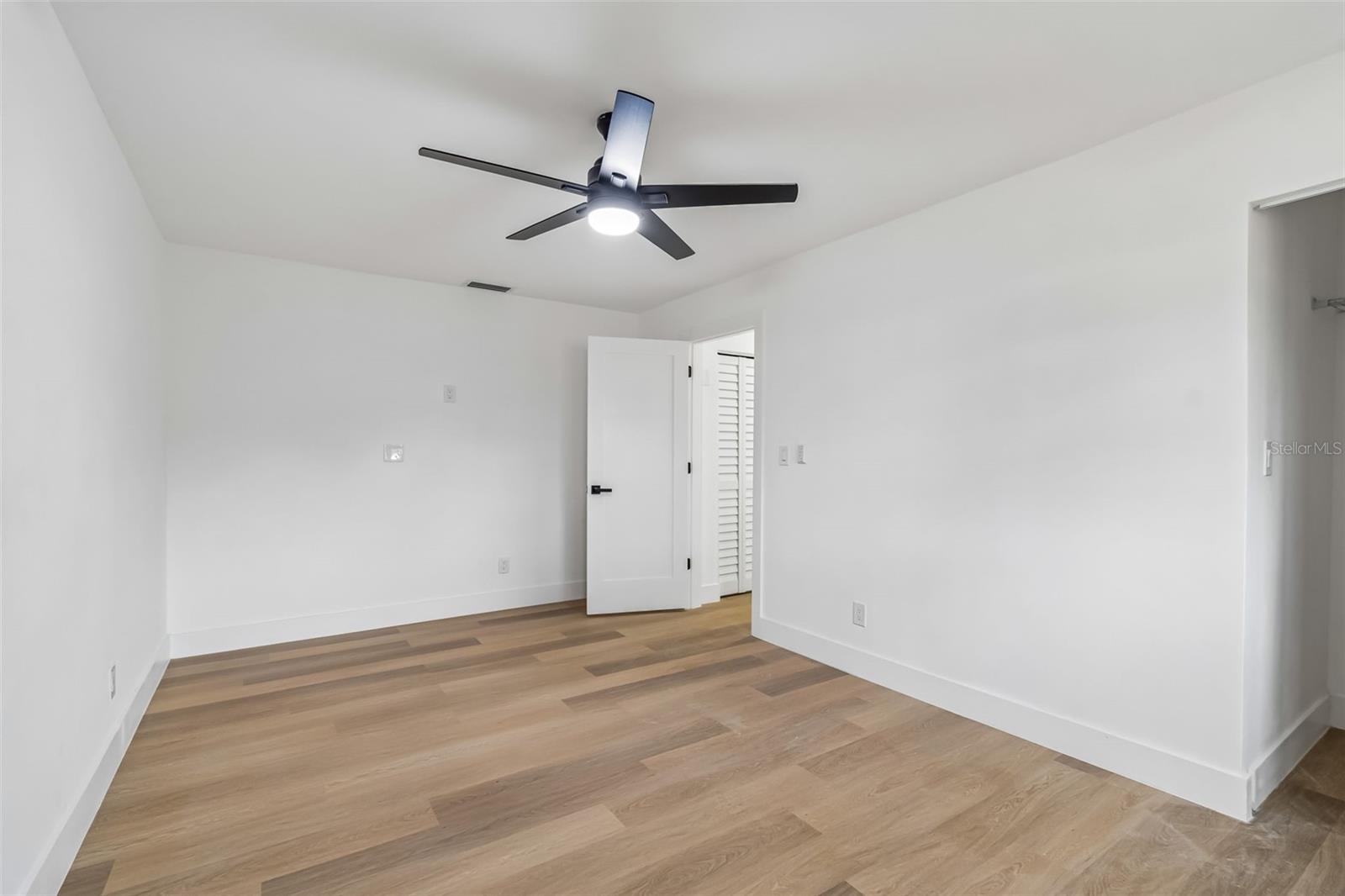 2550 GOMAZ WAY S, ST PETERSBURG, FL, 33712