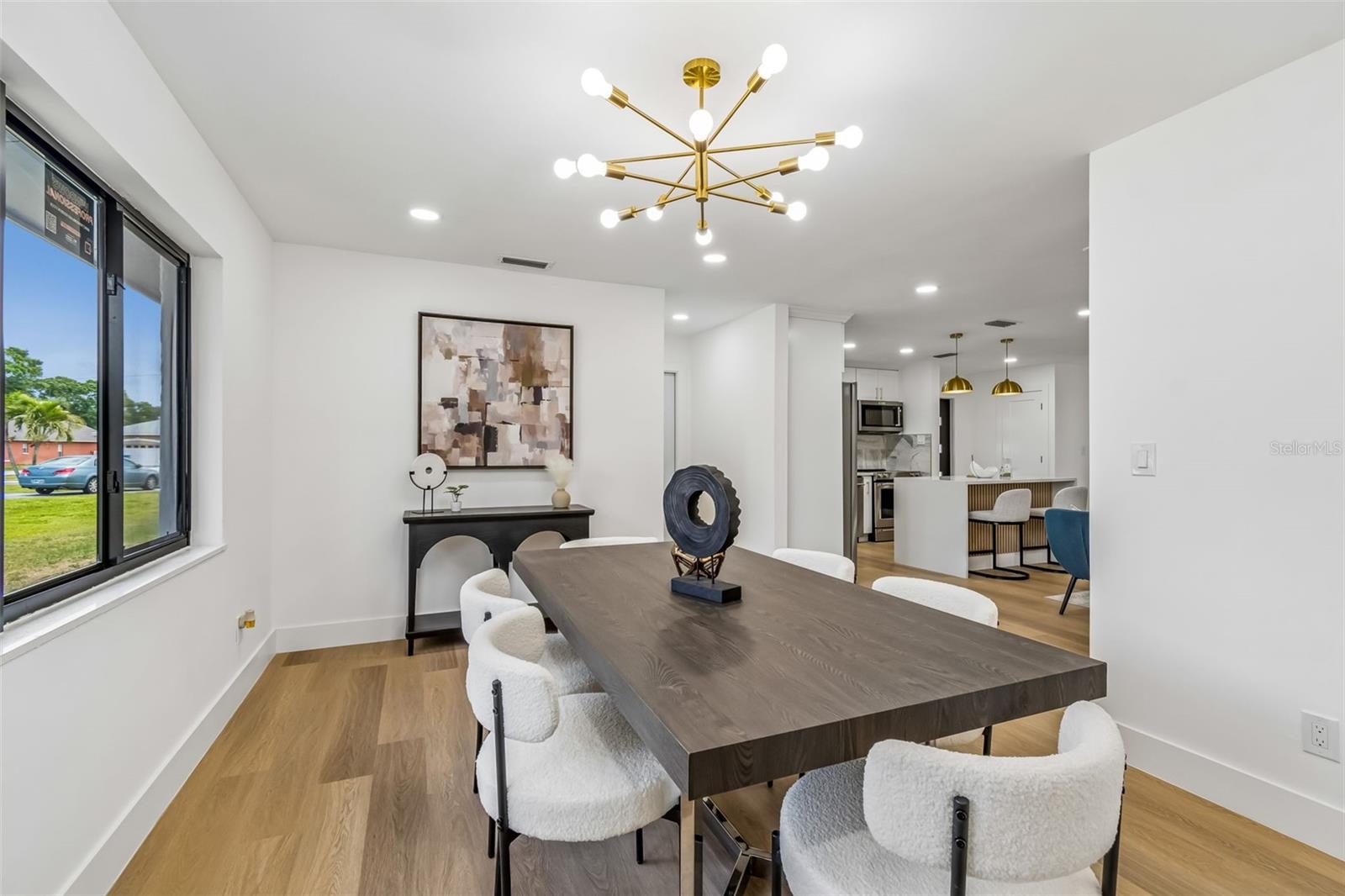 2550 GOMAZ WAY S, ST PETERSBURG, FL, 33712