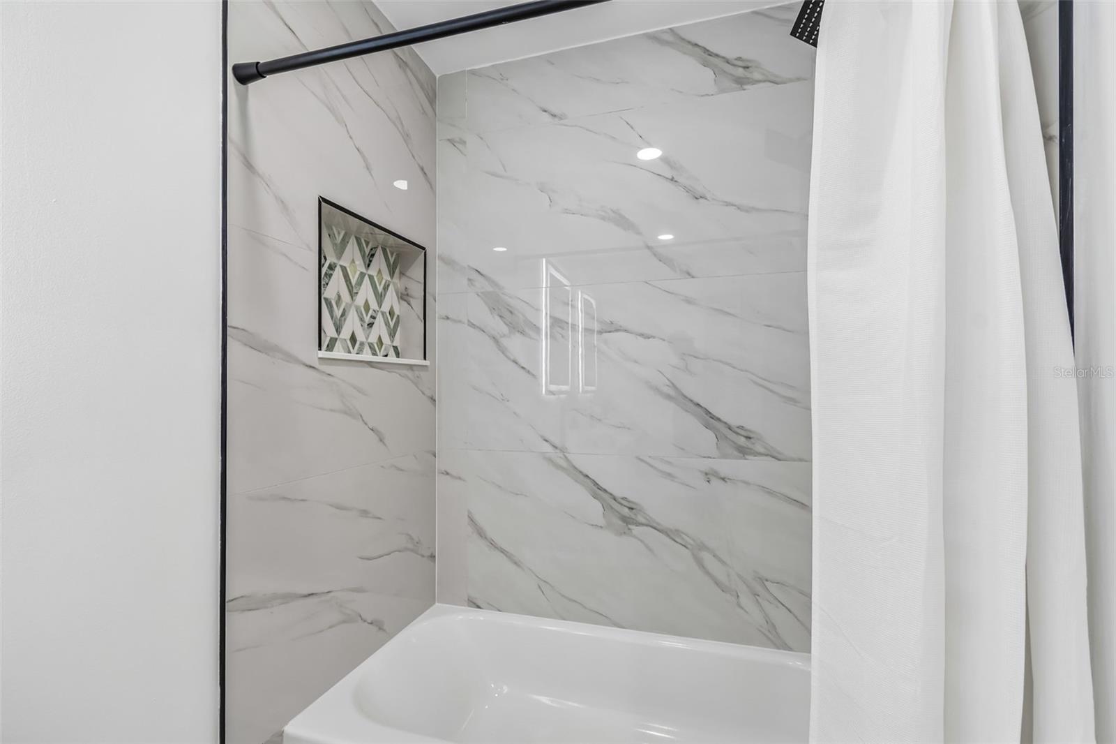 2550 GOMAZ WAY S, ST PETERSBURG, FL, 33712