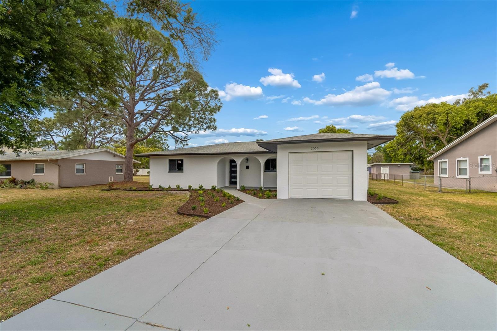 2550 GOMAZ WAY S, ST PETERSBURG, FL, 33712