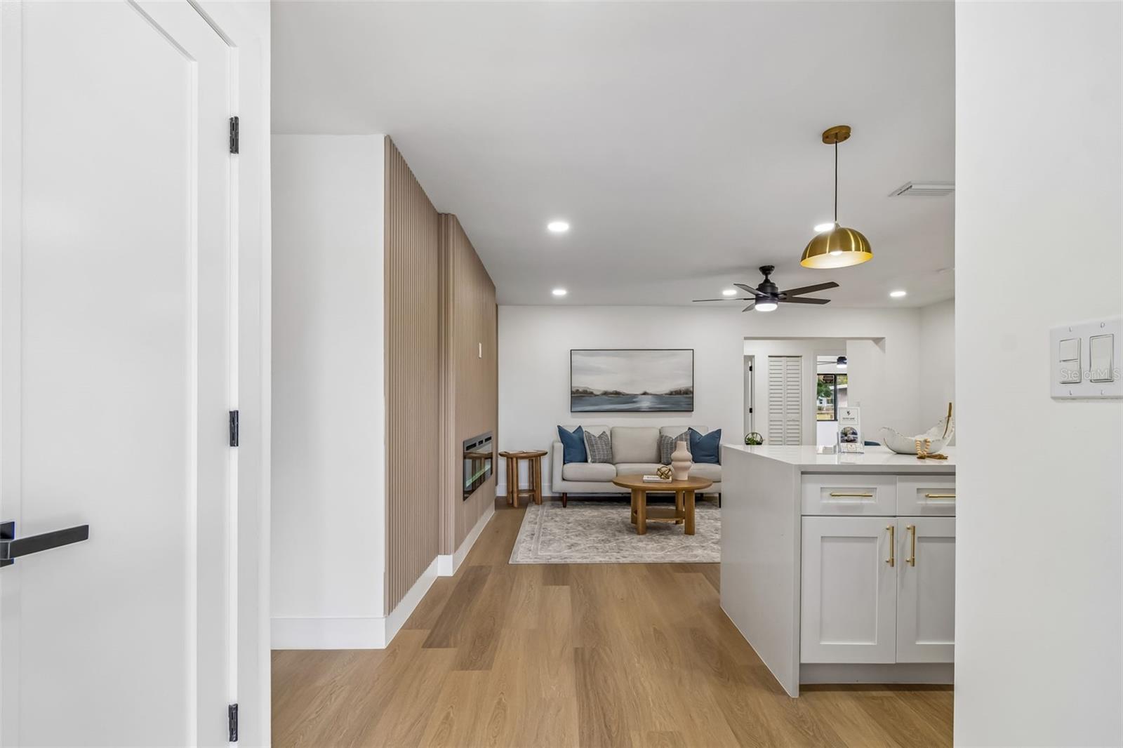 2550 GOMAZ WAY S, ST PETERSBURG, FL, 33712