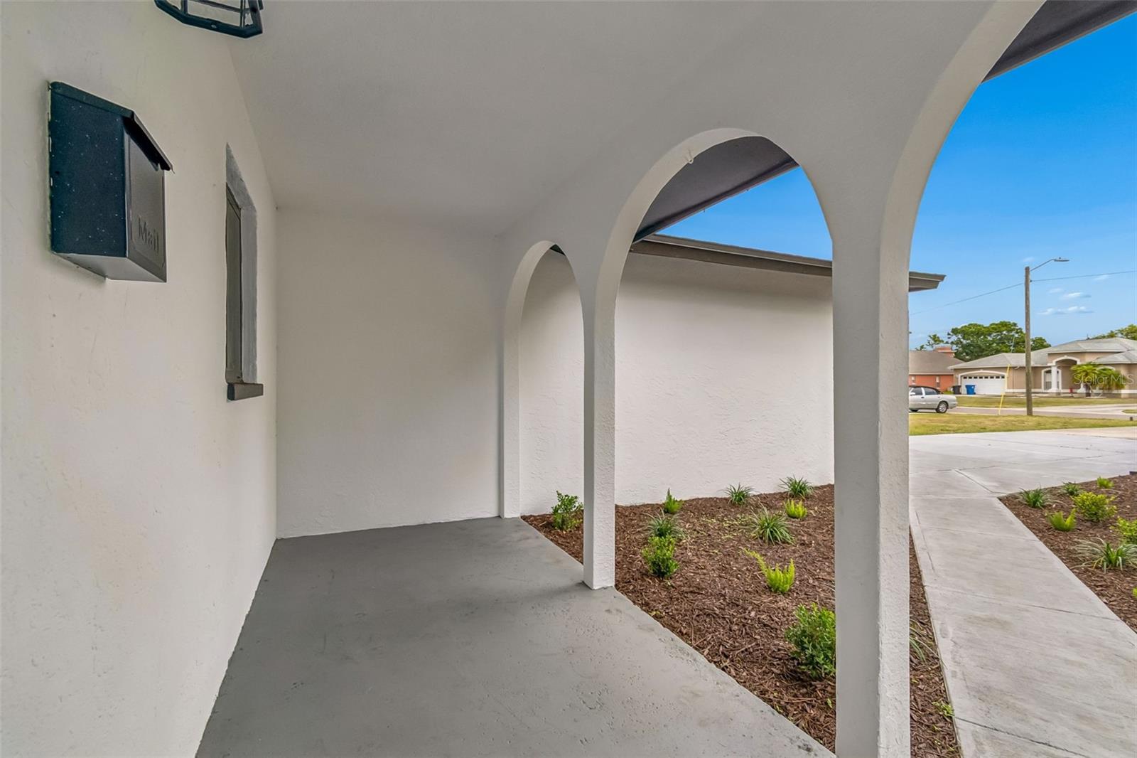 2550 GOMAZ WAY S, ST PETERSBURG, FL, 33712