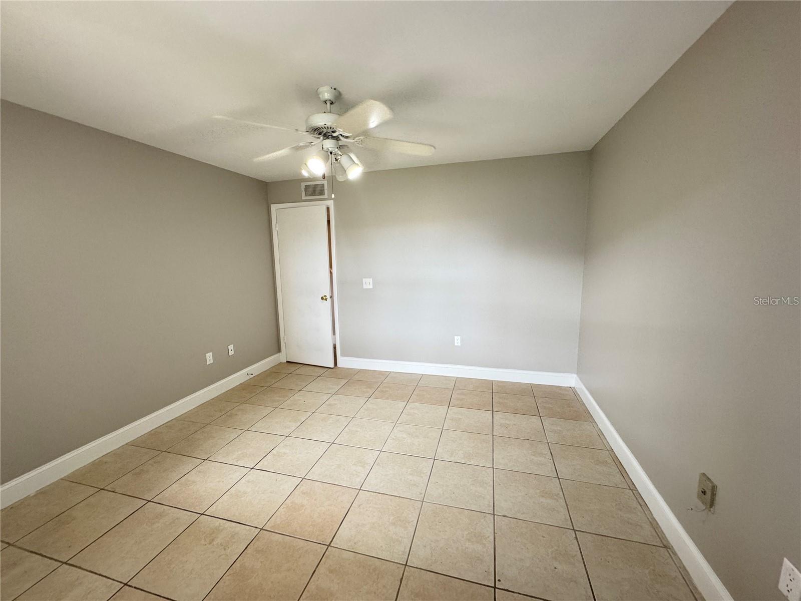 3038 PARKWAY BLVD #208, KISSIMMEE, FL, 34747