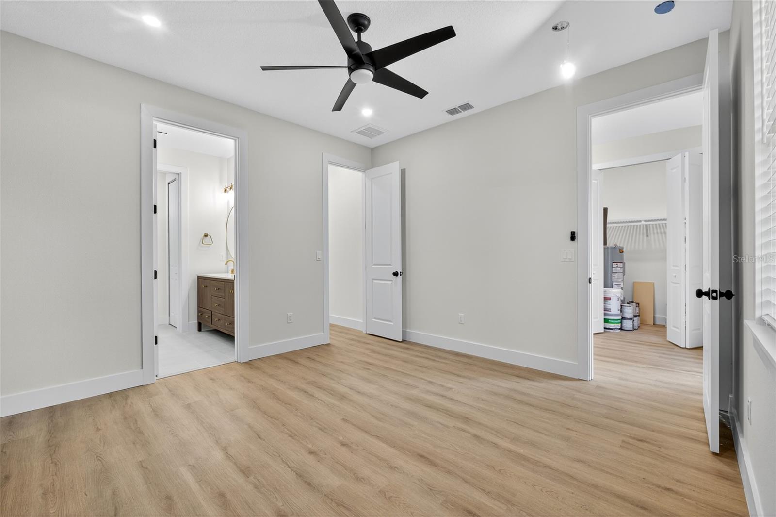 1515 E KNOLLWOOD ST, TAMPA, FL, 33610