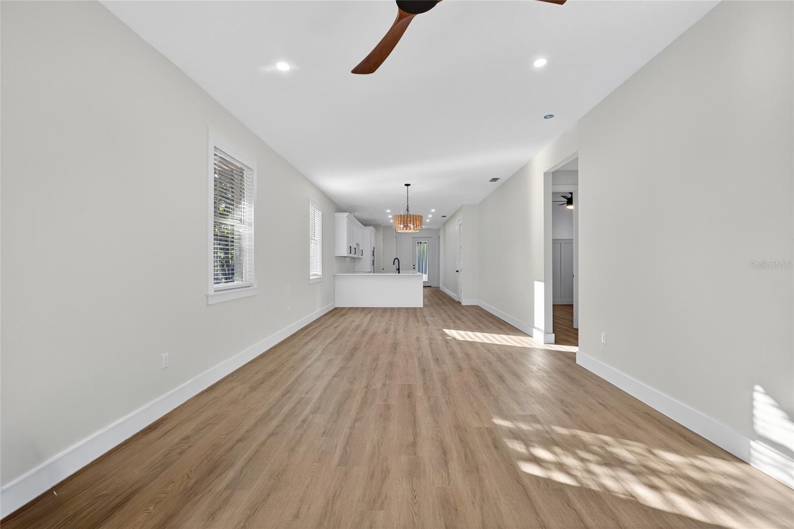 1515 E KNOLLWOOD ST, TAMPA, FL, 33610