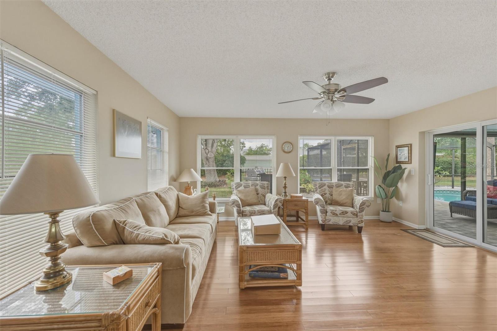 2145 NUREMBERG BLVD, PUNTA GORDA, FL, 33983