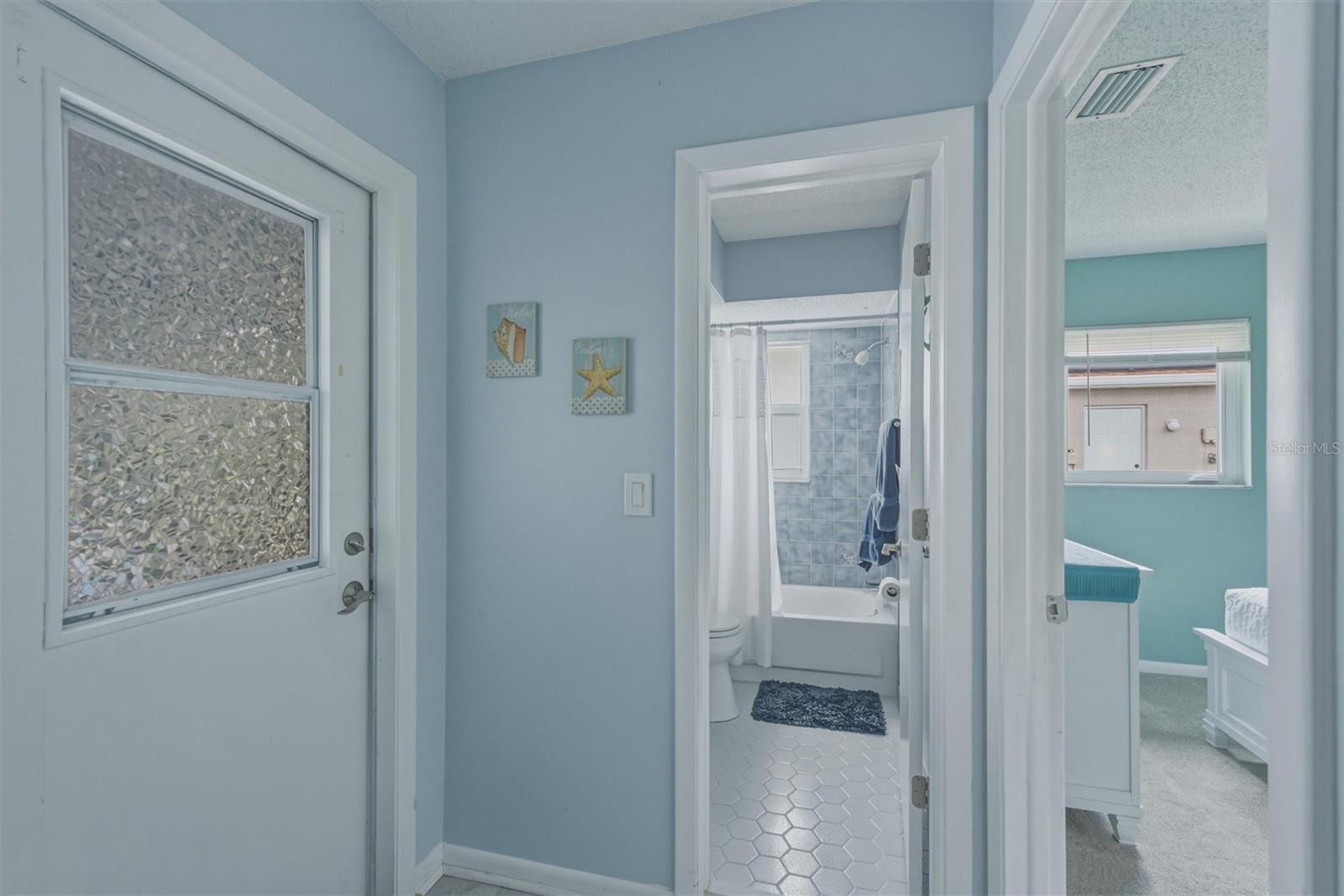 2145 NUREMBERG BLVD, PUNTA GORDA, FL, 33983