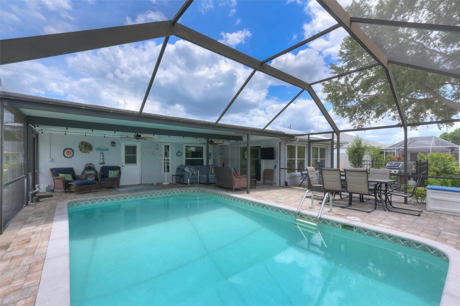 2145 NUREMBERG BLVD, PUNTA GORDA, FL, 33983