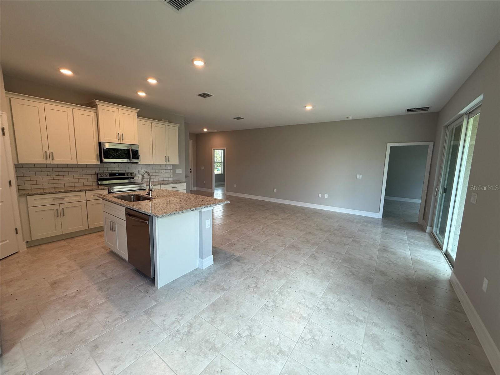 1275 PERRY ST, PORT CHARLOTTE, FL, 33952