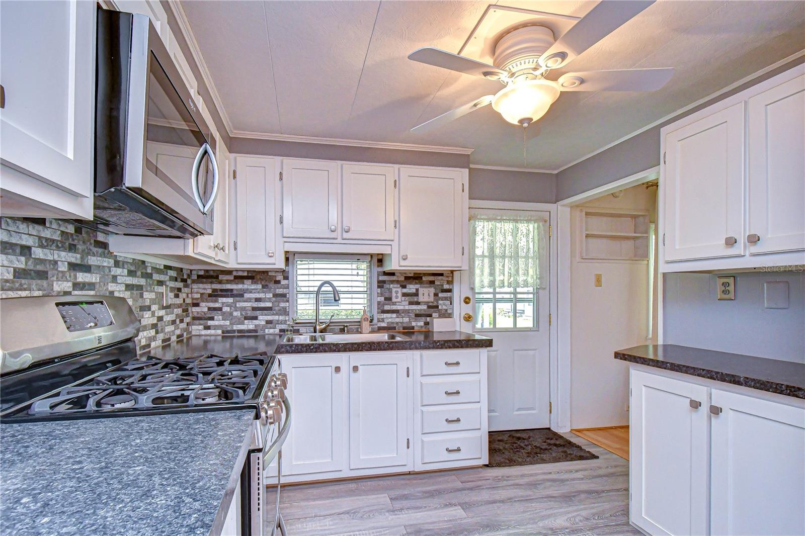 37248 KINKAID DR, ZEPHYRHILLS, FL, 33541