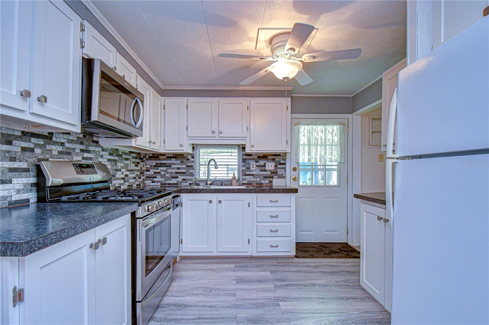 37248 KINKAID DR, ZEPHYRHILLS, FL, 33541