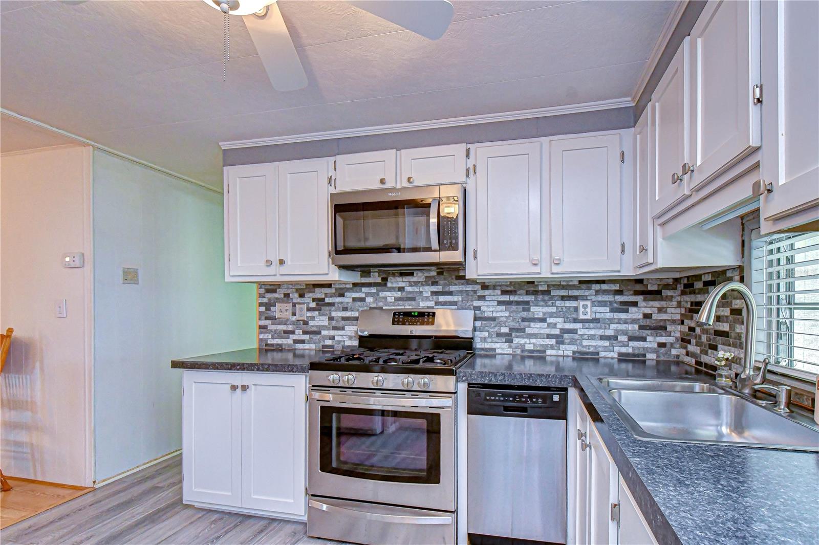 37248 KINKAID DR, ZEPHYRHILLS, FL, 33541