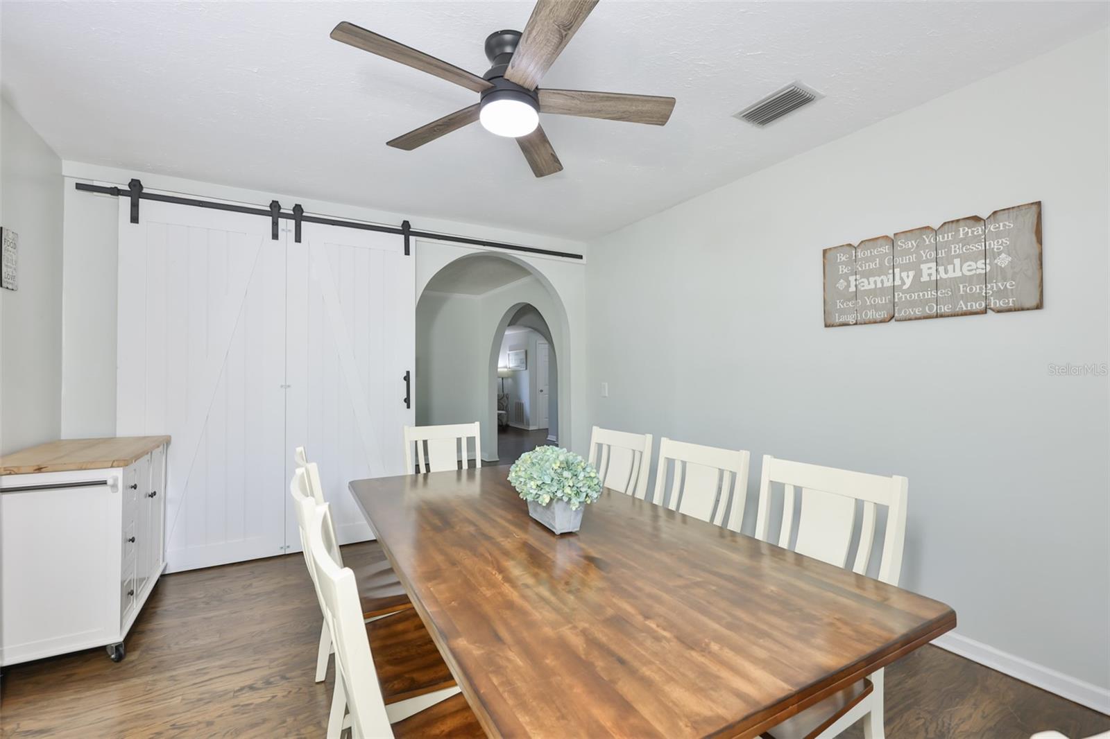 2802 HIDEAWAY LN, VALRICO, FL, 33596