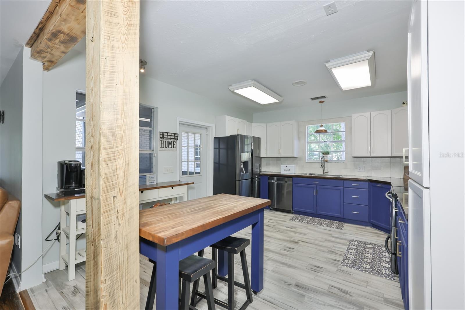 2802 HIDEAWAY LN, VALRICO, FL, 33596