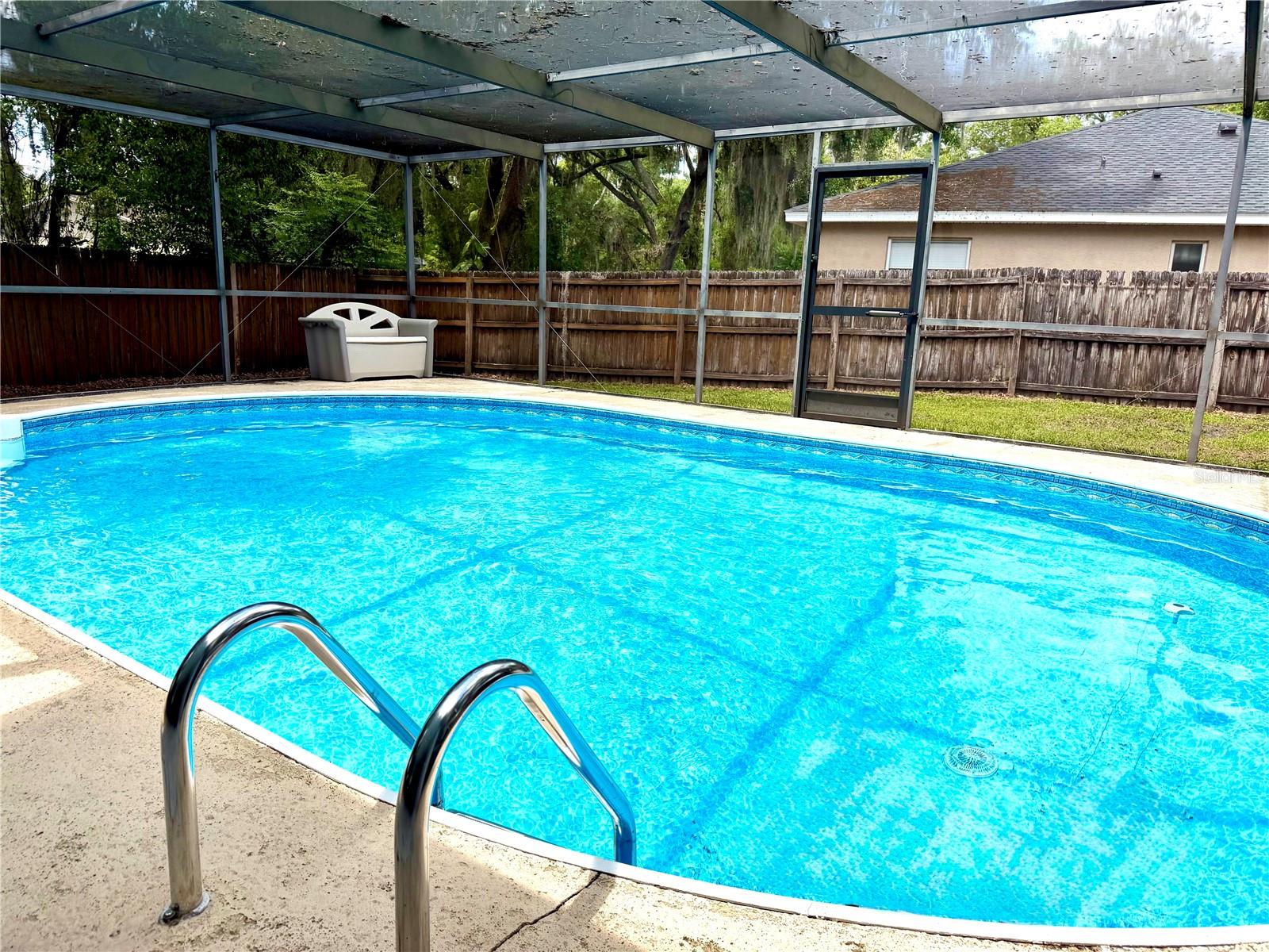 14904 LAKE FOREST DR, LUTZ, FL, 33559