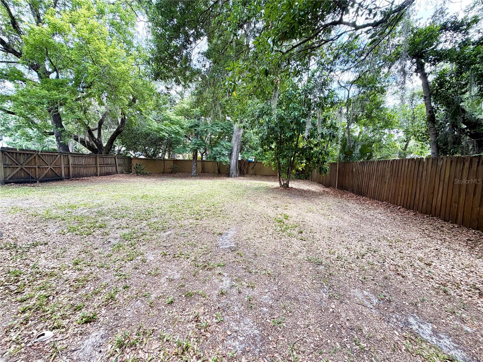 14904 LAKE FOREST DR, LUTZ, FL, 33559