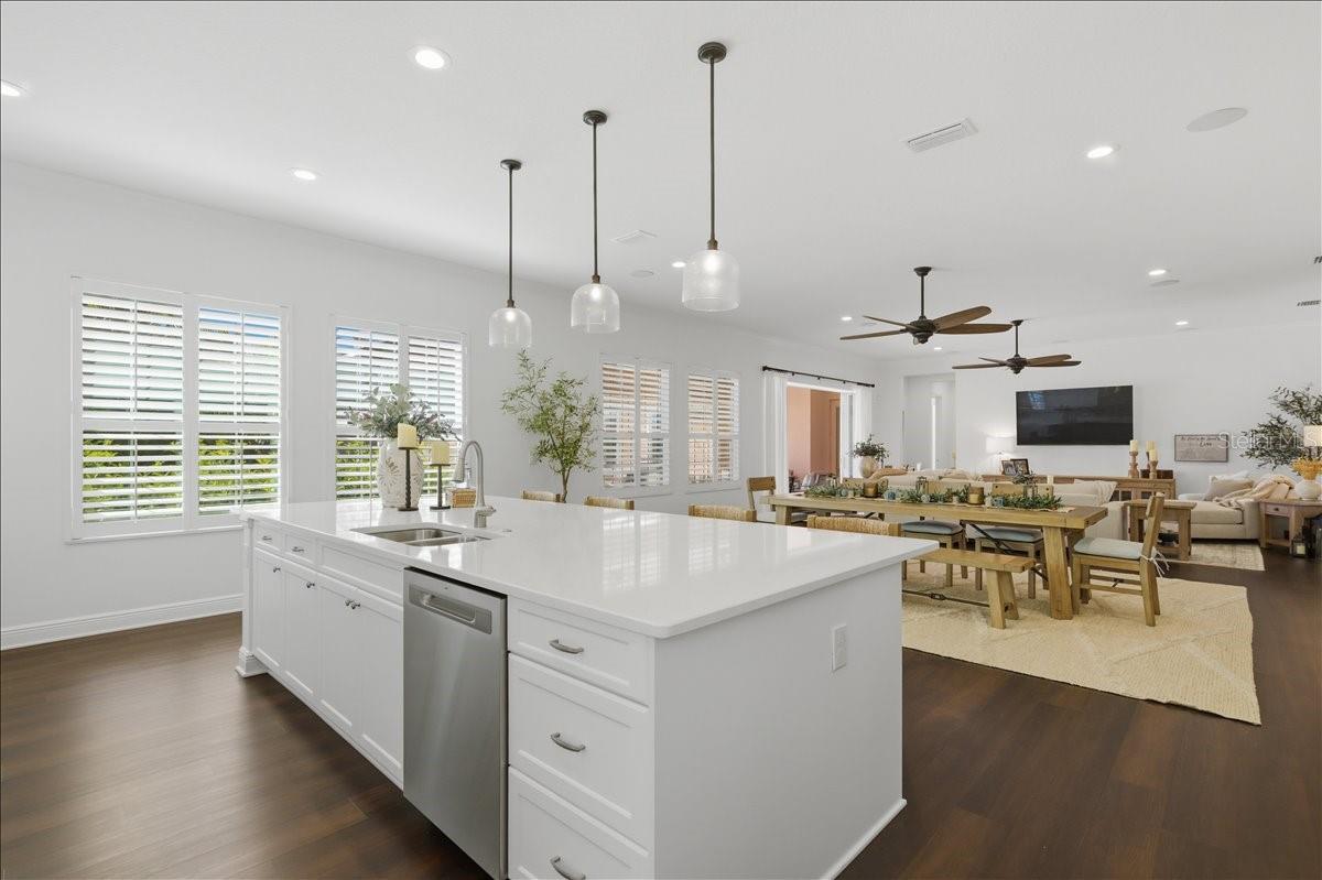 5303 FISHERSOUND LN, APOLLO BEACH, FL, 33572