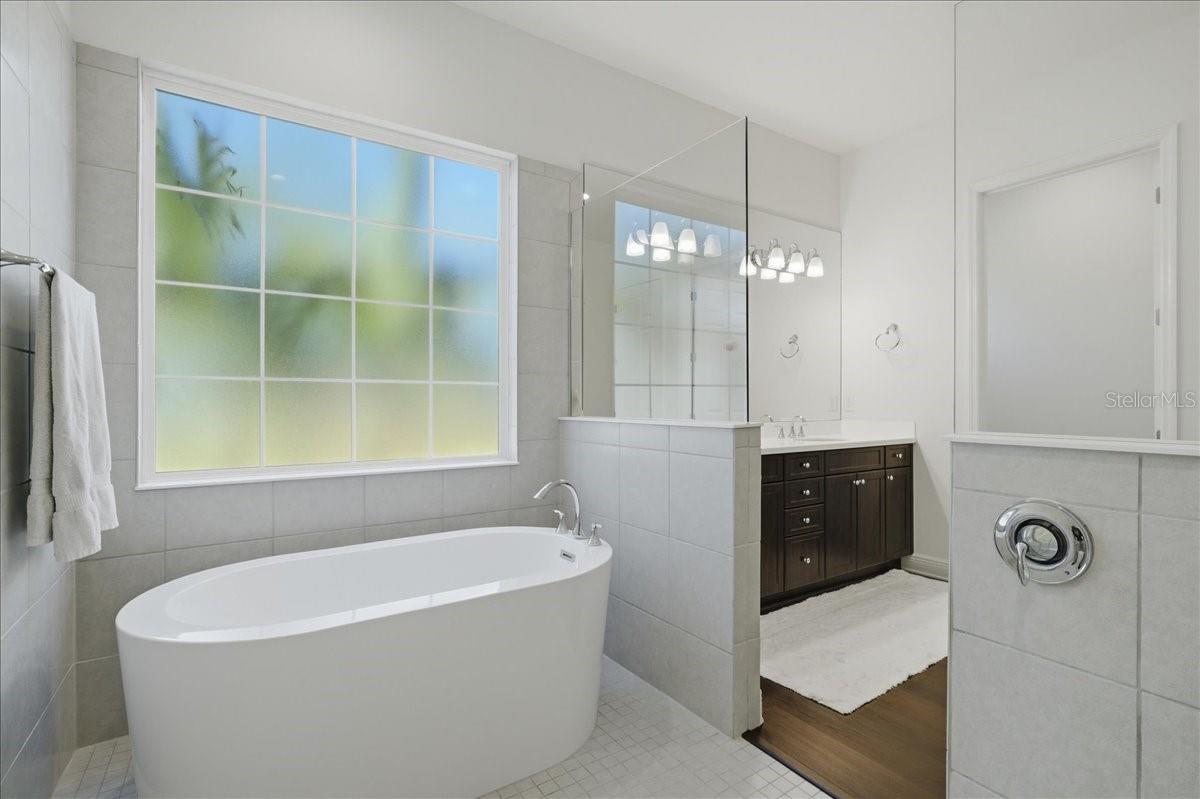 5303 FISHERSOUND LN, APOLLO BEACH, FL, 33572
