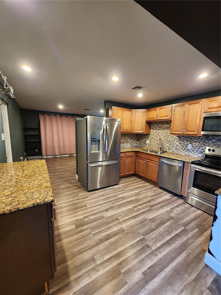 5973 MCKEE LAKE DR N, ST PETERSBURG, FL, 33709