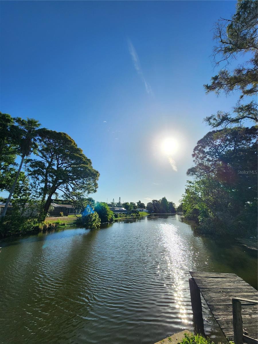 5973 MCKEE LAKE DR N, ST PETERSBURG, FL, 33709