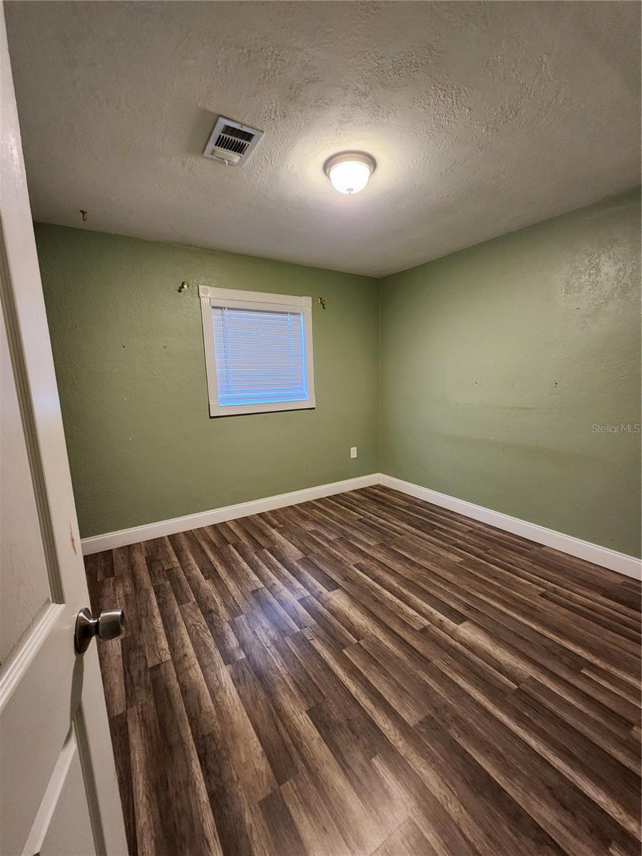 5973 MCKEE LAKE DR N, ST PETERSBURG, FL, 33709