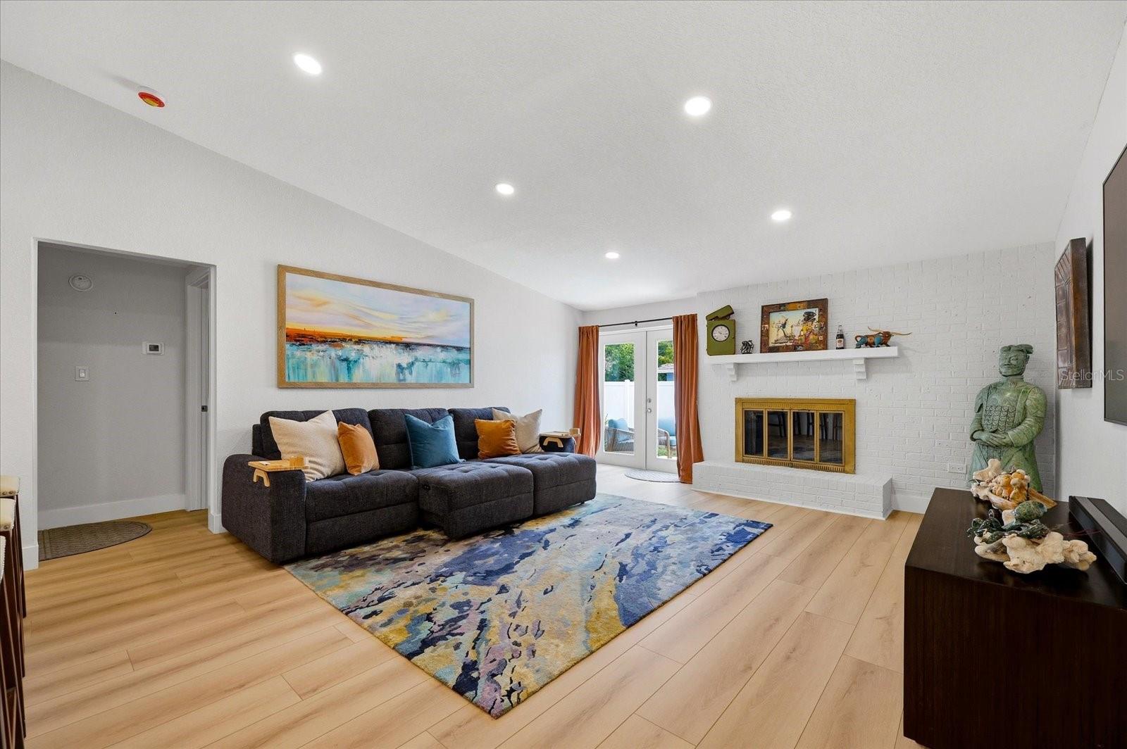 12021 107TH CT, LARGO, FL, 33778