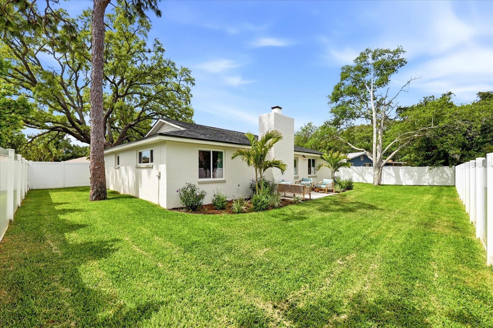 12021 107TH CT, LARGO, FL, 33778