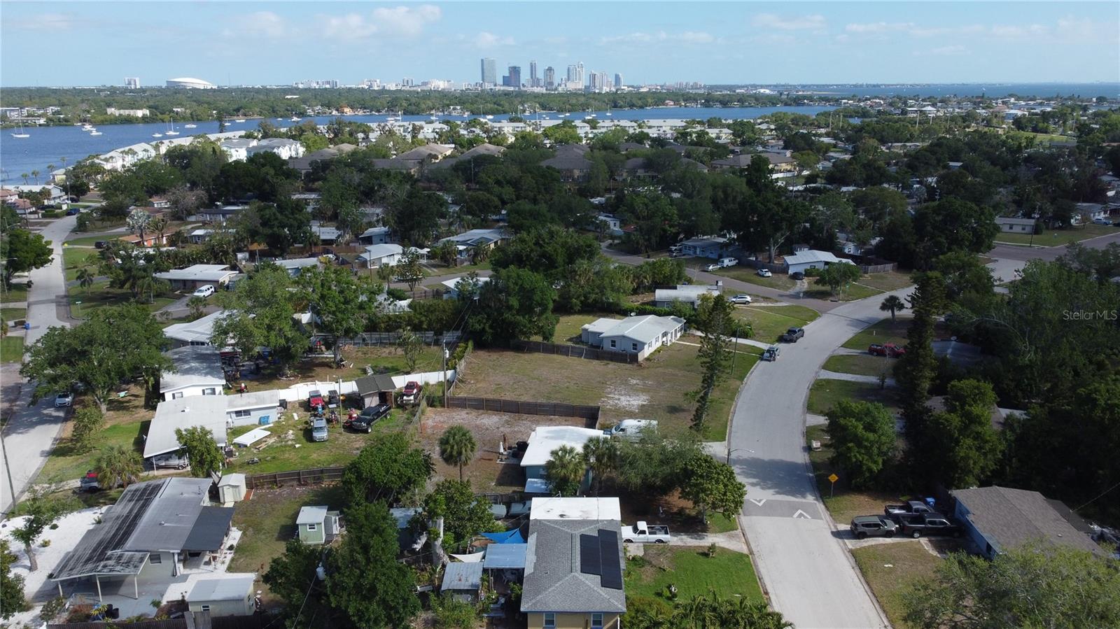 4101 NEPTUNE DR SE, ST PETERSBURG, FL, 33705