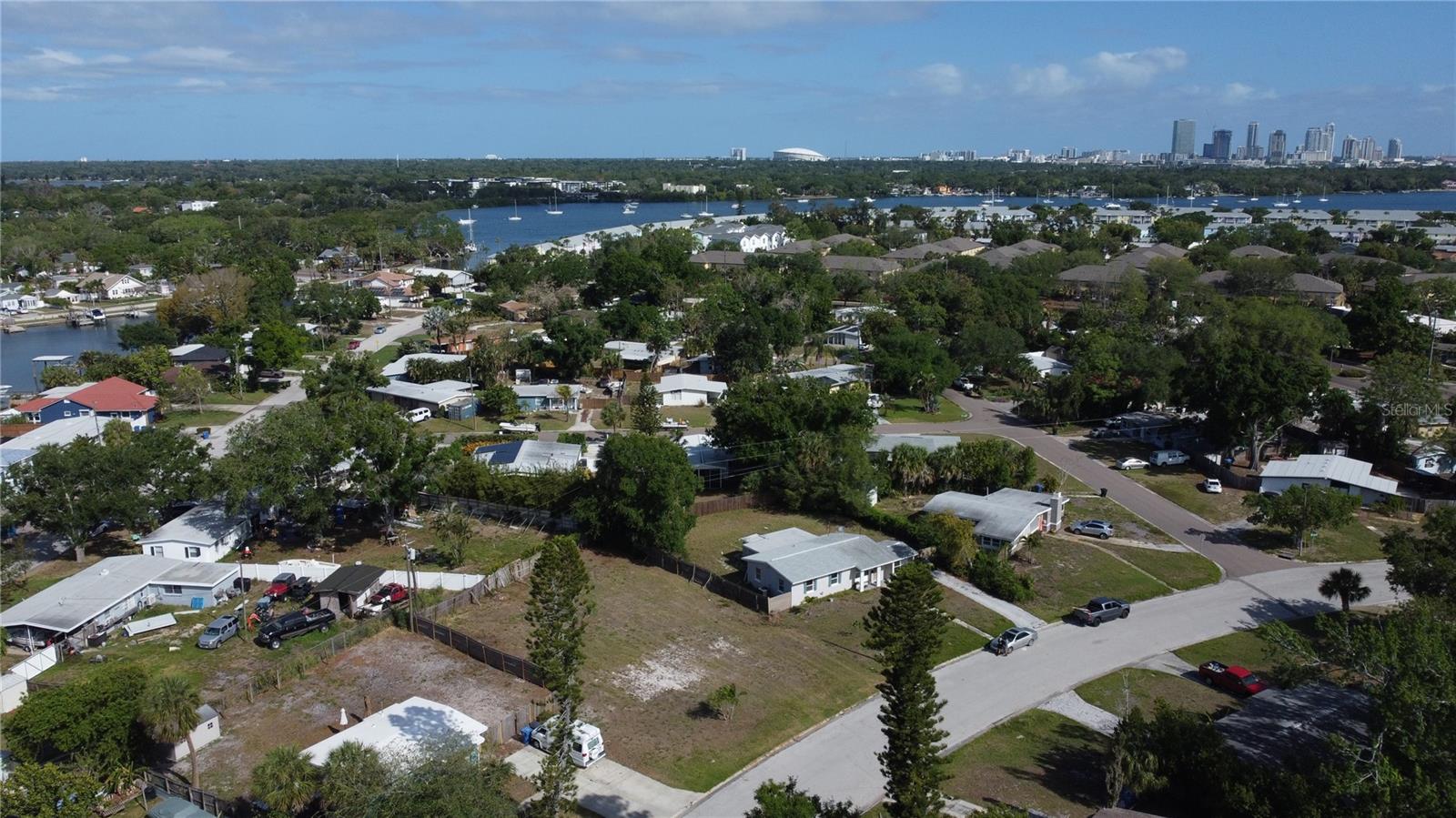 4101 NEPTUNE DR SE, ST PETERSBURG, FL, 33705