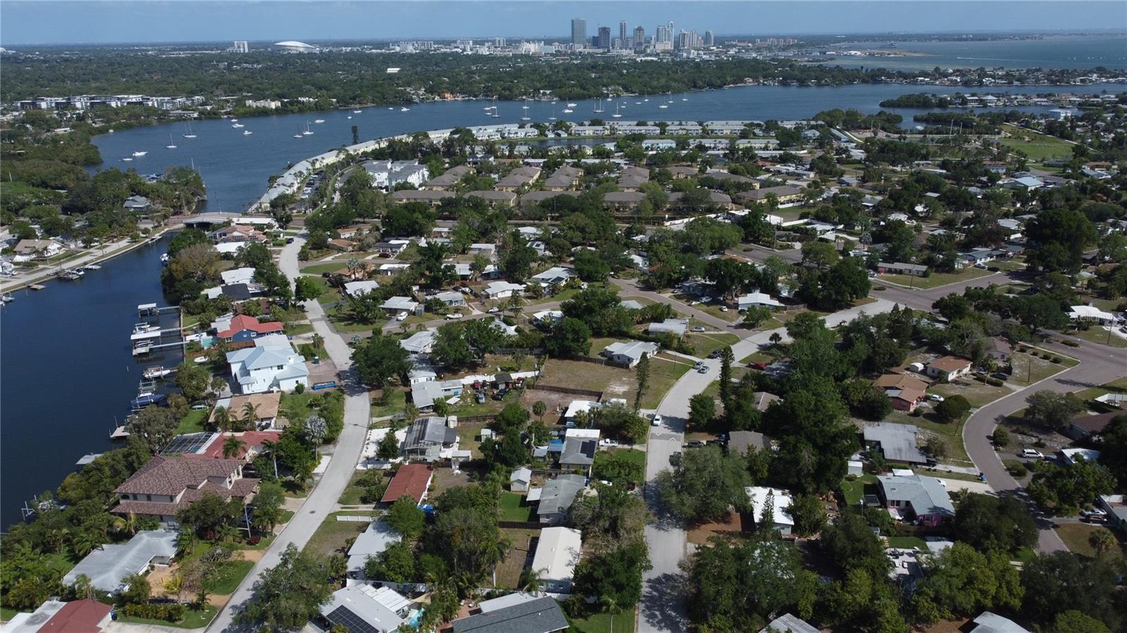 4101 NEPTUNE DR SE, ST PETERSBURG, FL, 33705