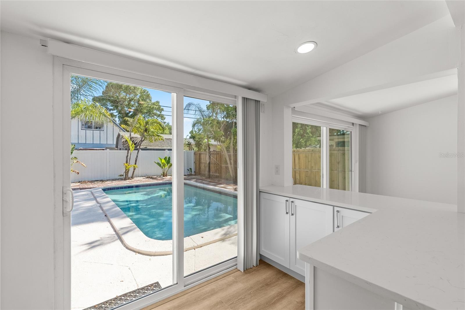 8020 24TH AVE N, ST PETERSBURG, FL, 33710