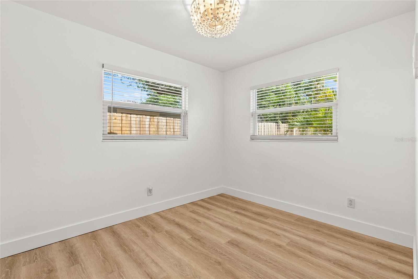 8020 24TH AVE N, ST PETERSBURG, FL, 33710