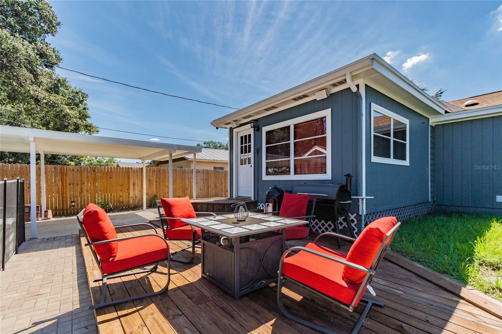 310 E PARIS ST, TAMPA, FL, 33604