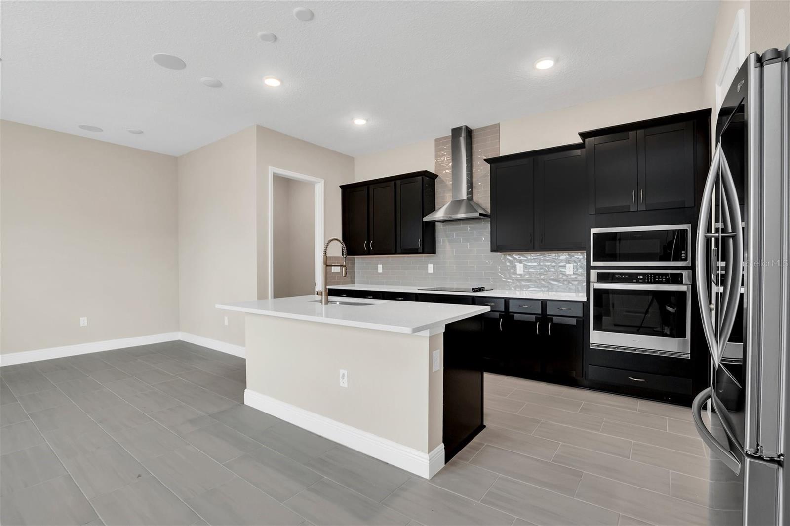 2953 VOYAGER AVE, ST CLOUD, FL, 34771