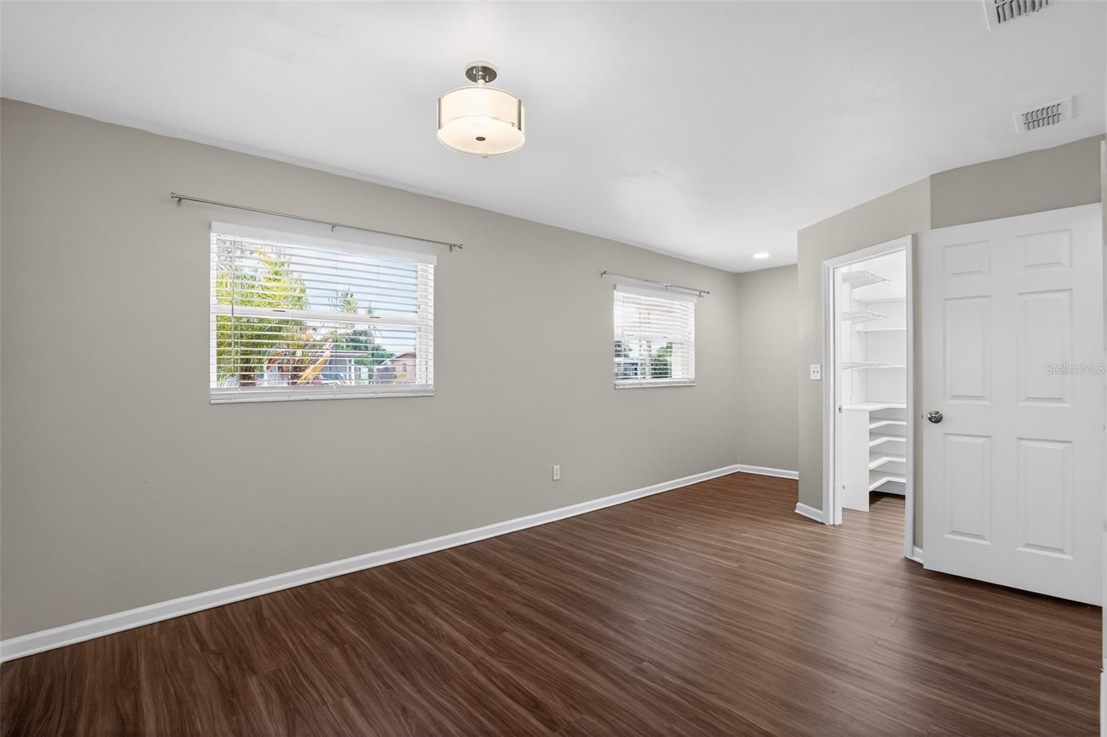 5501 92ND TER N, PINELLAS PARK, FL, 33782