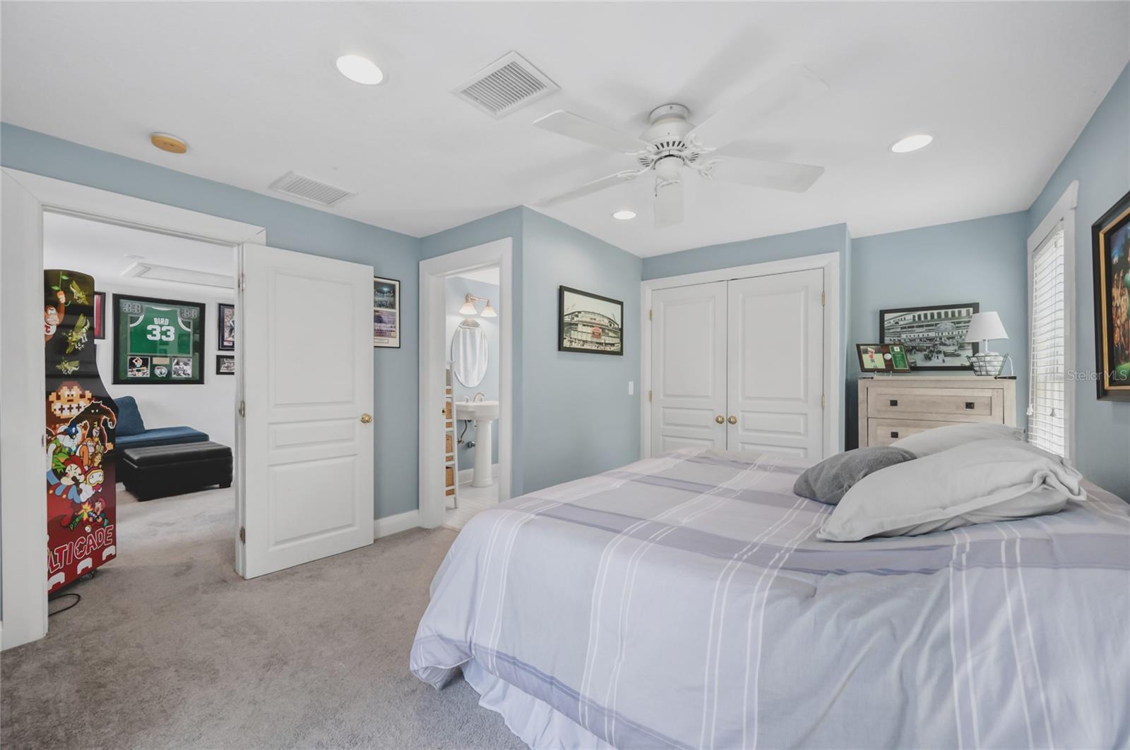 814 S WILLOW AVE, TAMPA, FL, 33606