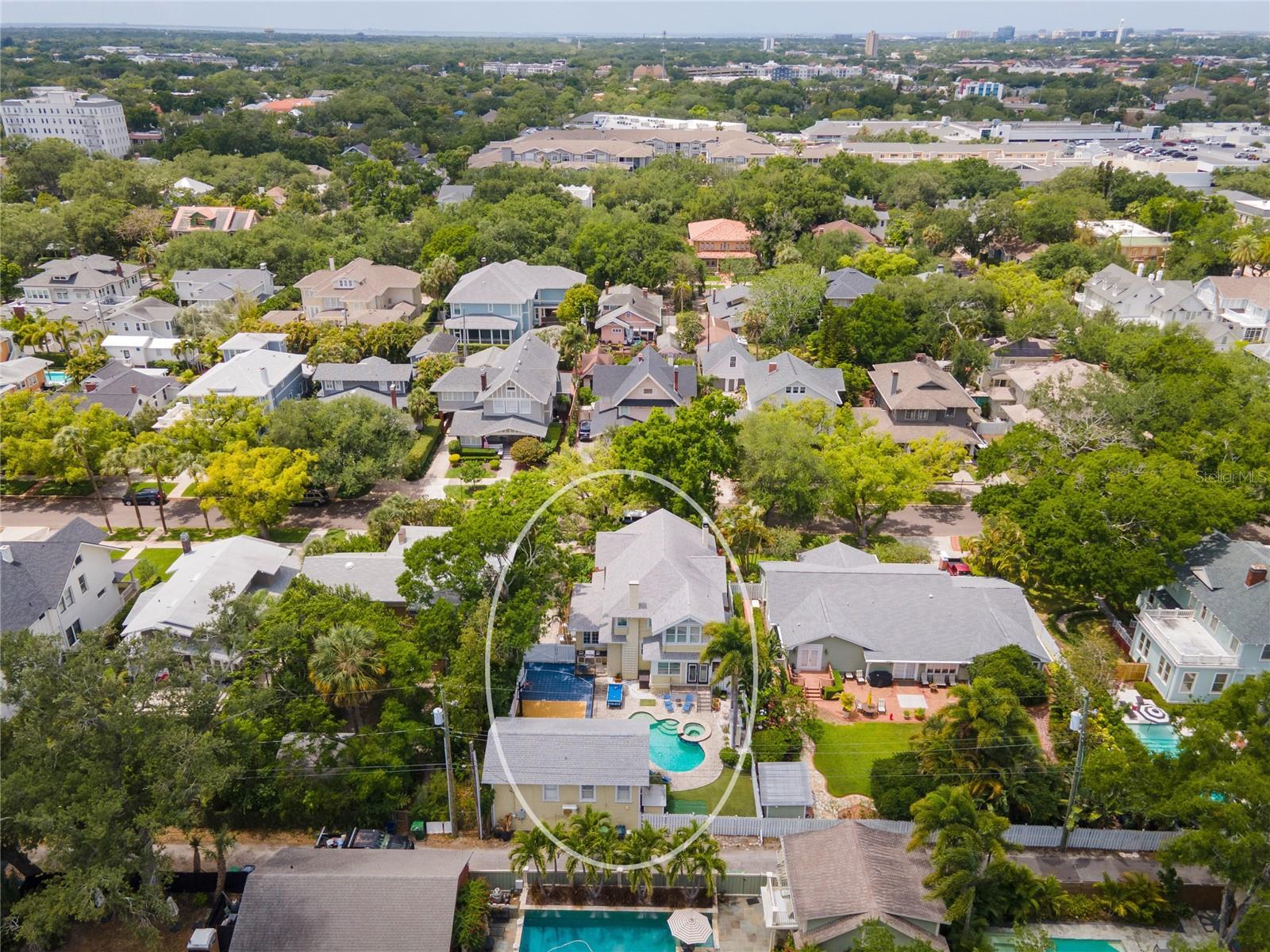 814 S WILLOW AVE, TAMPA, FL, 33606