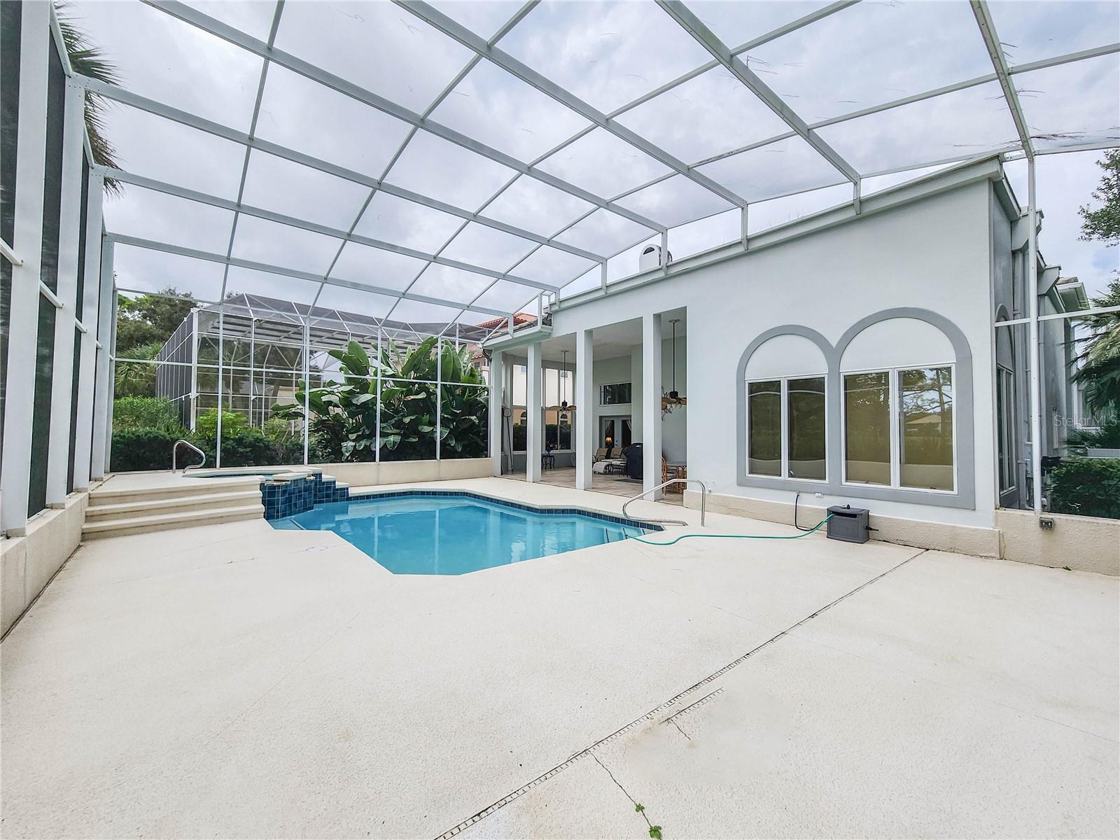 1 BAY POINTE DR, ORMOND BEACH, FL, 32174