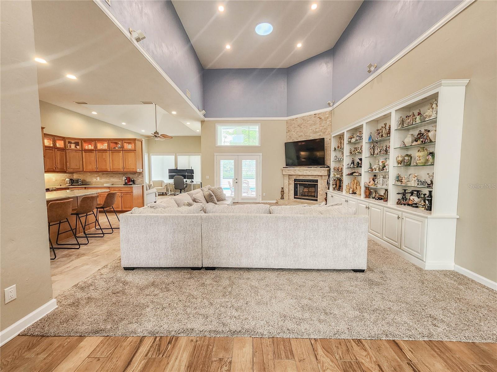 1 BAY POINTE DR, ORMOND BEACH, FL, 32174