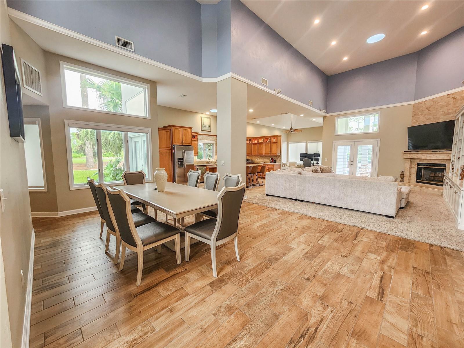 1 BAY POINTE DR, ORMOND BEACH, FL, 32174