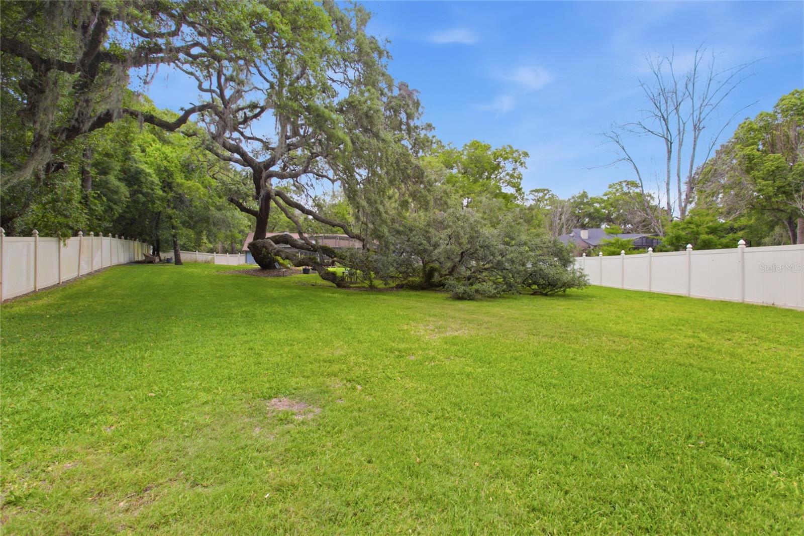 128 W GREENTREE LN, LAKE MARY, FL, 32746