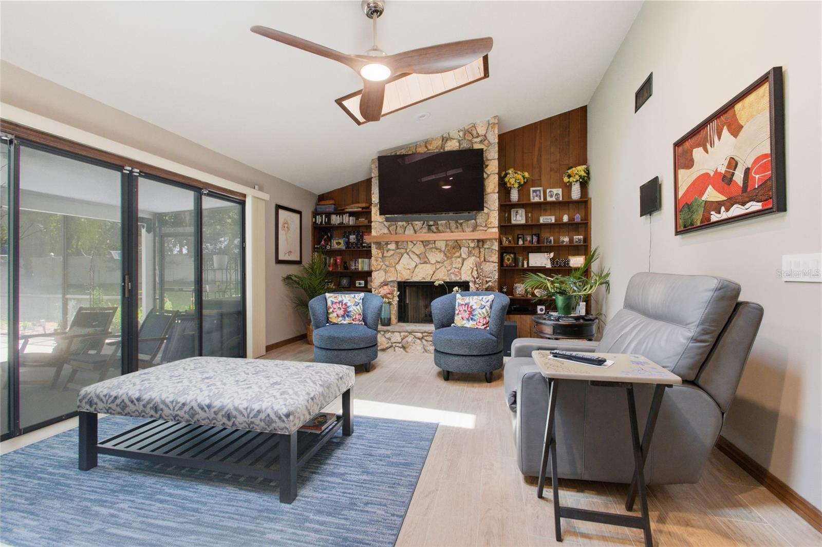 128 W GREENTREE LN, LAKE MARY, FL, 32746