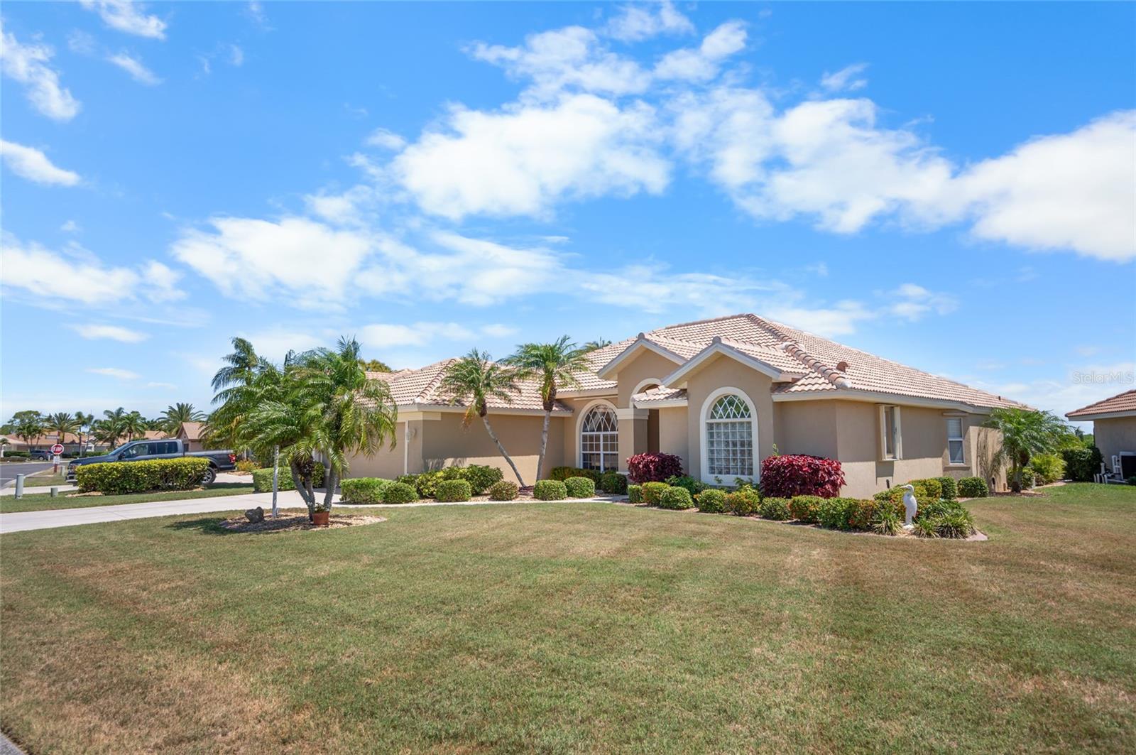 8207 LAKESIDE DR, ENGLEWOOD, FL, 34224