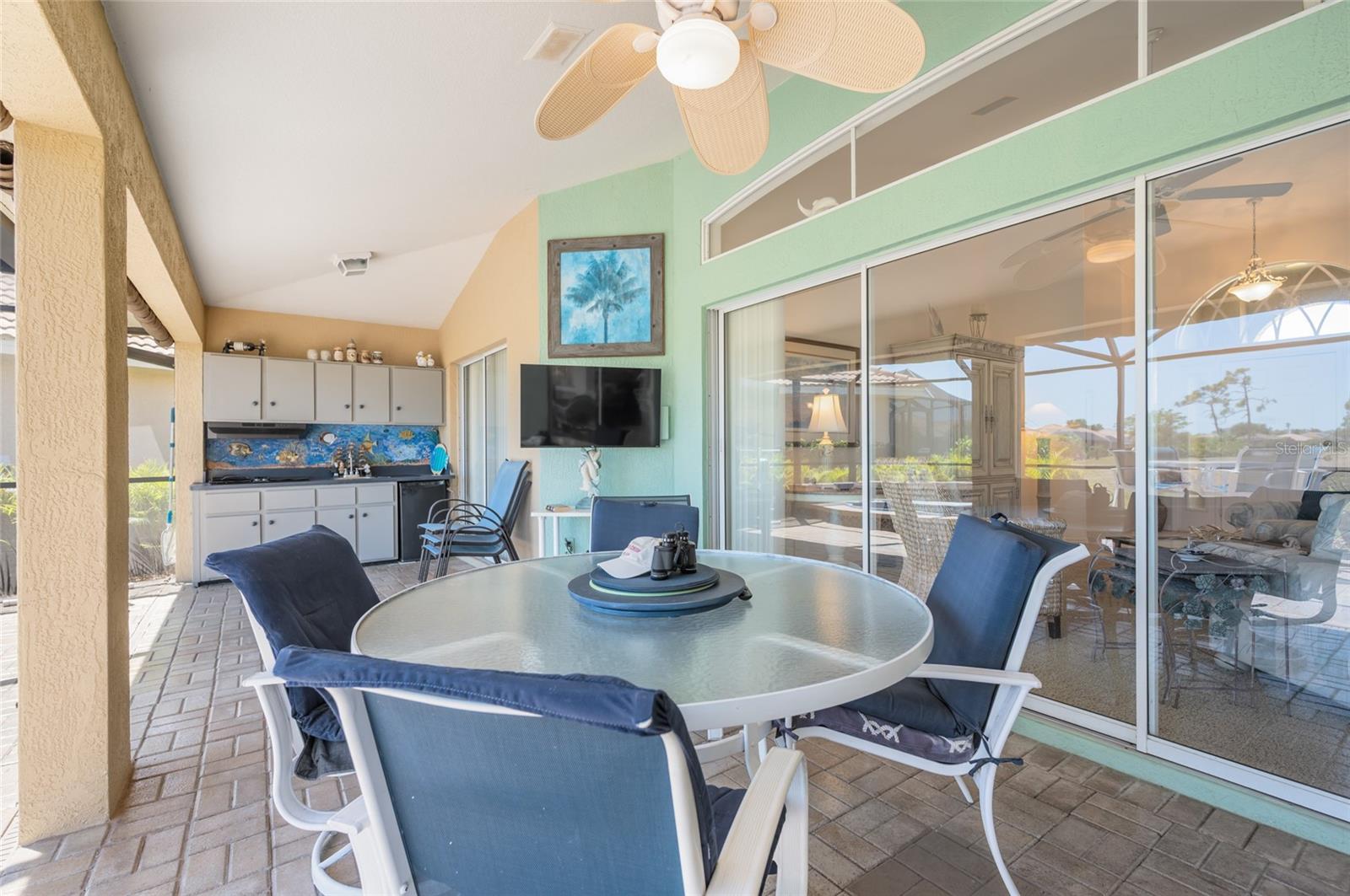 8207 LAKESIDE DR, ENGLEWOOD, FL, 34224