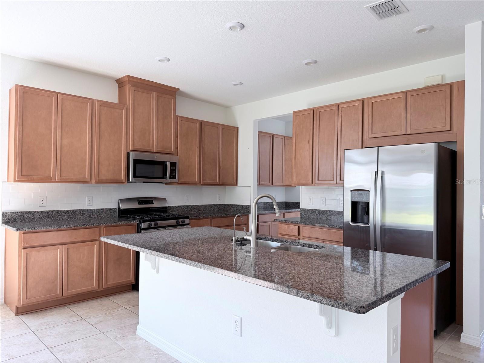 2186 RIDGE POINTE LN, CLERMONT, FL, 34715