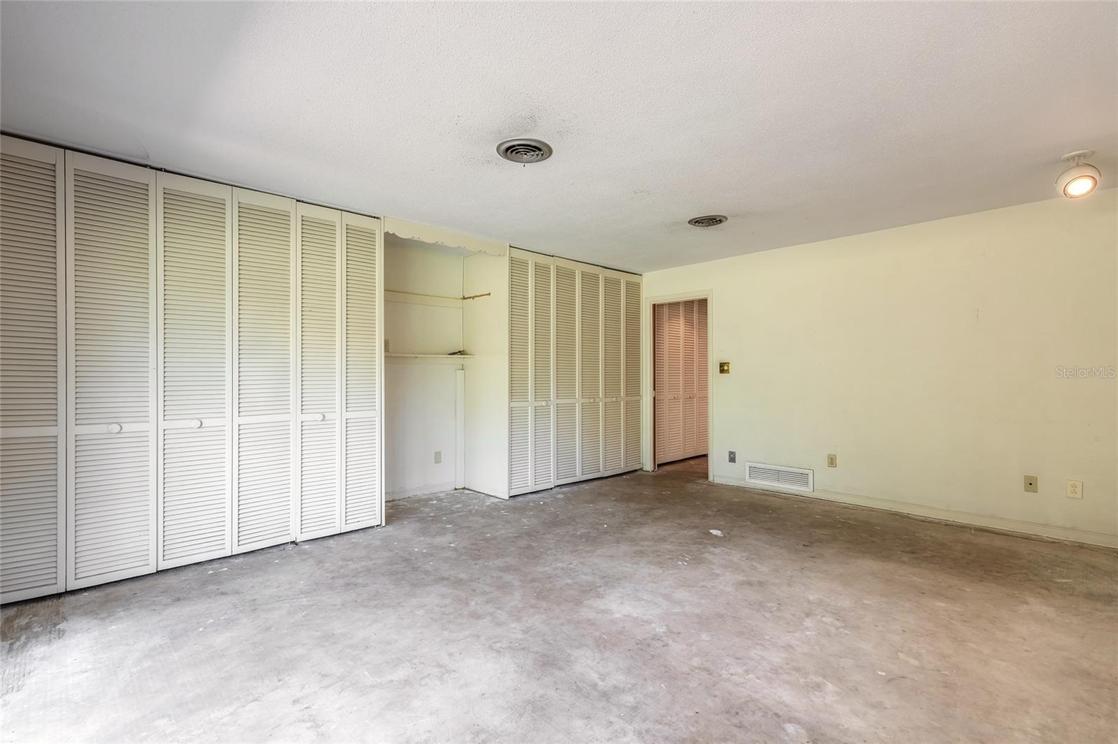 2811 SAULS ST, SOUTH DAYTONA, FL, 32119